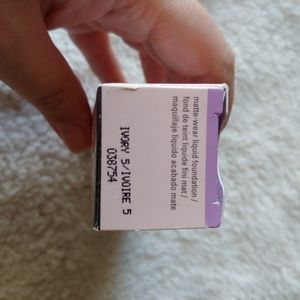 Mary Kay TimeWise foundation